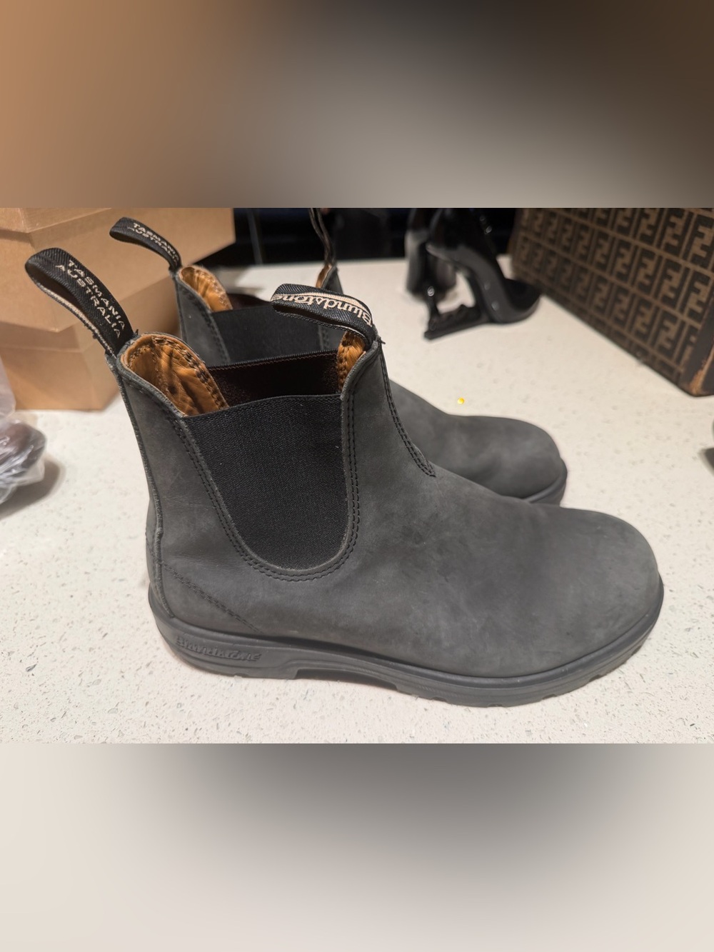 Blundstone Rustic Chelsea Boots